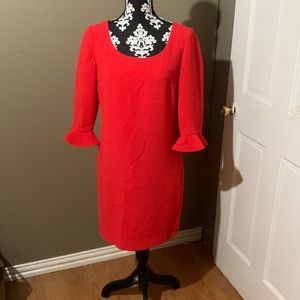 Flirty yet sophisticated red dress from Ann Taylor size 4 lined ruffles mini